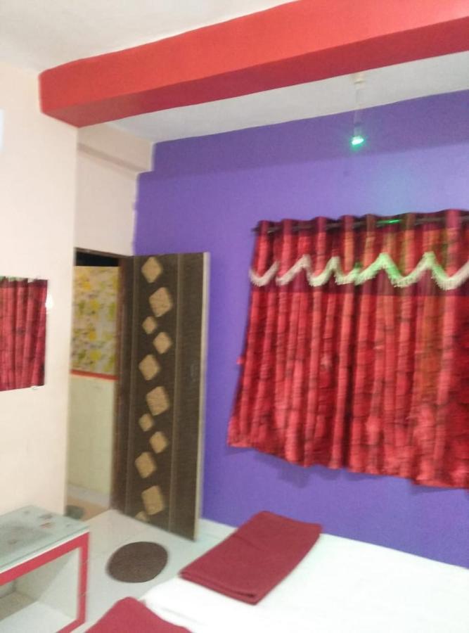 Akola Hotel Atithi Satkar المظهر الخارجي الصورة