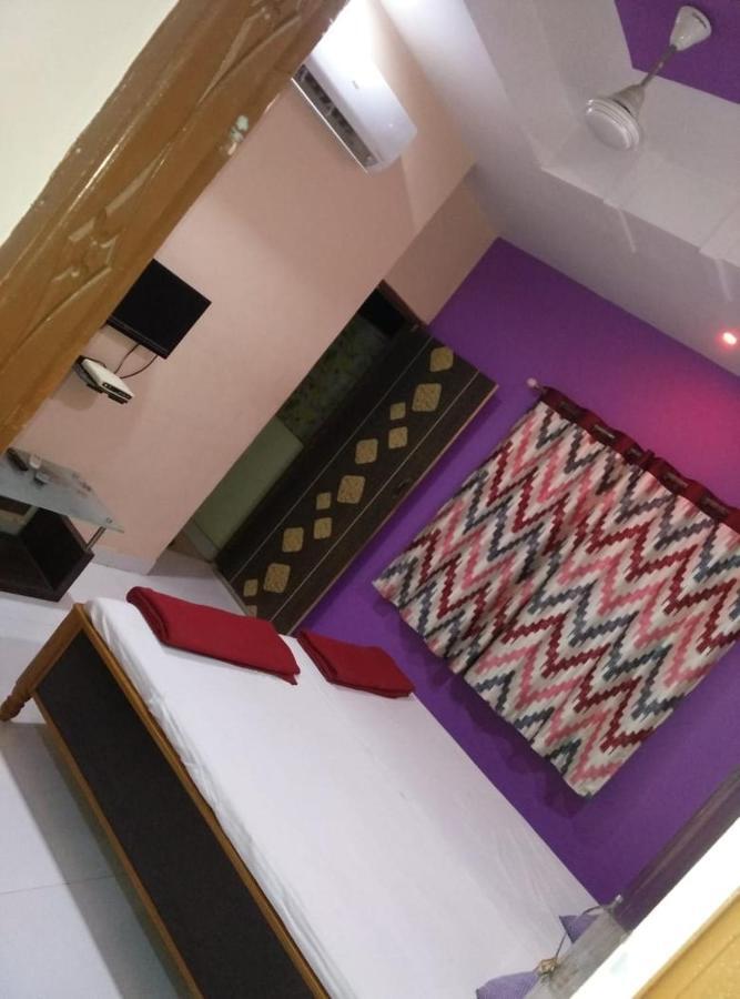 Akola Hotel Atithi Satkar المظهر الخارجي الصورة